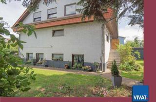 Mehrfamilienhaus kaufen in 61169 Friedberg, Mehrfamilienhaus mit 4-5 WE. Große Eigentümerwohnung wird mit Verkauf frei. 3 Garagen.