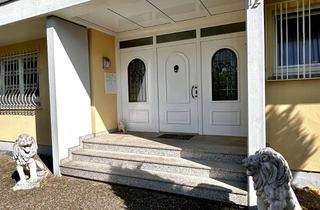 Villa kaufen in 77815 Bühl, Einzigartige Villa mit großem Grundstück und vielfältigen Möglichkeiten