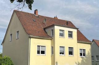 Wohnung kaufen in 38350 Helmstedt, Dachgeschosswohnung mit Garage und Garten in beliebter Wohnlage von Helmstedt