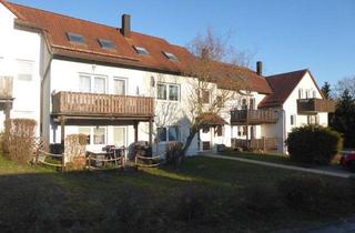 Wohnung mieten in An Der Kapelle 74, 08538 Heinersgrün, Heinersgrün, An der Kapelle, 2 Zimmer Wohnung im Dachgeschoss mit Einbauküche... ruhiger gehts nicht