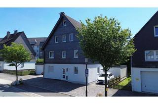 Mehrfamilienhaus kaufen in 59955 Winterberg, Immobilien-Perle in Winterberg - Freistehendes, gepflegtes Mehrfamilienhaus !