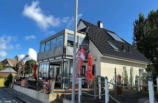 Gewerbeimmobilie kaufen in 17449 Peenemünde, 1. Reihe an der Hafenpromenade! Wohn- und Geschäftshaus in bester Lage.
