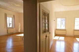 Wohnung mieten in 89415 Lauingen, Lebensqualität. Niveauvolle Altbauwohnung. Nur für 1-2 Personen