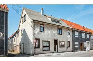 Reihenhaus kaufen in 98716 Geschwenda, Charmantes Reihenhaus mit 2 WEs und Garage in Geratal