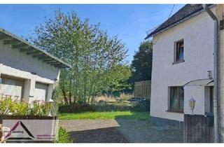 Einfamilienhaus kaufen in 56761 Masburg, EFH-Doppelgarage-teilmodernisiert-Ausbaupotential - Garten - ruhige Lage