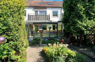 Reihenhaus kaufen in 90768 Atzenhof / Burgfarrnbach, Schönes Reihenhaus mit ausgebautem Dachgeschoss