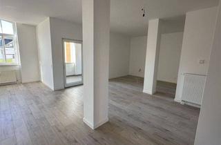 Lofts mieten in Obere Hauptstraße 67 b, 09235 Burkhardtsdorf, Erstbezug nach San.! Große 5-Zimmer Loft mit Wa., Du. und Riesenloggia in ruhiger Lage! EBK mgl.