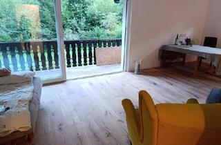 Haus kaufen in 76855 Annweiler, Annweiler am Trifels - ObjNr:19561 - Wohnen mitten im Wald in der Nähe von Annweiler!