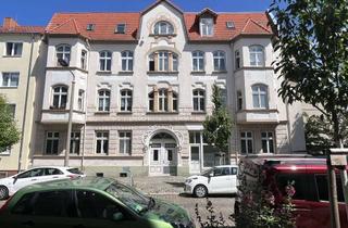 Wohnung kaufen in Gutenbergstraße 24, 39106 Alte Neustadt, 3 Zimmer im Altbau - Renditeobjekt -