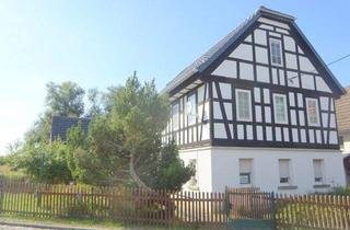 Einfamilienhaus kaufen in 04626 Schmölln, Einfamilienhaus mit kleinem Garten in sehr ruhiger Dorflage