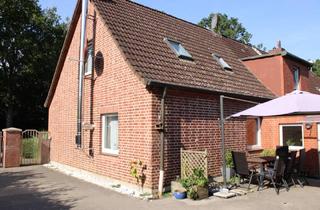 Einfamilienhaus kaufen in 23714 Malente, Malente - EFH mit ELW zur vielfältigen Nutzung in 23714 Malente OT Benz