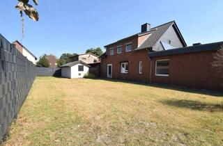 Einfamilienhaus kaufen in 38550 Isenbüttel, Saniertes Einfamilienhaus mit großem Nebengebäude in zentraler Lage von Isenbüttel