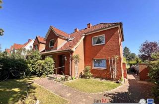 Doppelhaushälfte kaufen in 23627 Groß Grönau, Familiendoppelhaushälfte mit Einliegerwohnung auf Eigenland und Keller