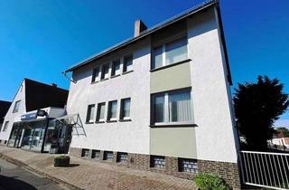 Haus kaufen in 34253 Lohfelden, Zwei Häuser/ eine Gewerbehalle/ Garagenanlage & Büroeinheit zum Kauf