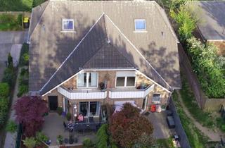 Anlageobjekt in 47533 Kleve, Massives Vierfamilienhaus mit attraktiven Wohnflächen, privatem Garten und Balkonen