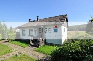 Haus kaufen in 37627 Heinade, 1-Familienwohnhaus mit Garage und unverbauter Sicht in den Solling - Hellental