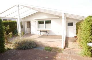 Haus kaufen in 23992 Zurow, NUR 40 m vom Neuklostersee - attraktiver Ferienbungalow!