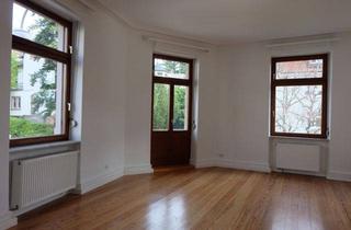 Wohnung mieten in 76530 Baden-Baden, 4-Zimmer-Altbauwohnung Nähe des Südwestrundfunks in Baden-Baden