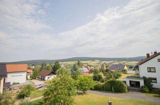 Haus kaufen in 95493 Bischofsgrün, VERKAUF: Mehrgenerationenhaus in Bischofsgrün mit der Option zur Zimmervermietung.