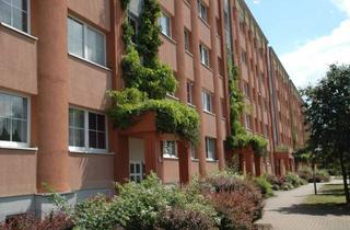 Wohnung mieten in Ludwigsluster Chaussee 62, 19061 Haselholz, schöne 2-Zimmer-Wohnung im 3. OG ohne Balkon