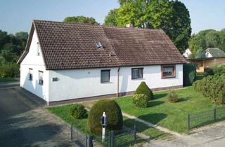 Haus kaufen in 17498 Dargelin, Wohnhaus in Massivbauweise mit 2 Eigentumswohnungen