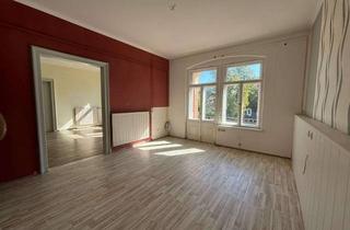 Wohnung kaufen in 02763 Zittau, Villen-Leben mit Parkblick: Ihre Chance auf eine individuelle Beletage am Zittauer Stadtbad!