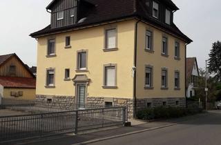 Mehrfamilienhaus kaufen in Schloßstraße, 74744 Ahorn, Attraktives Dreifamilienwohnhaus mit großem Garten und drei Garagen!