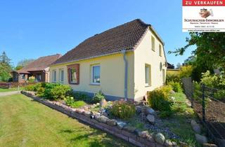 Haus kaufen in 18311 Ribnitz-Damgarten, Landhaus mit 2 Wohneinheiten und großem Grundstück!!!