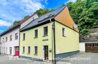 Einfamilienhaus kaufen in 07907 Schleiz, Gemütliches Stadthaus – Zentral wohnen!