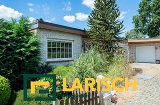 Haus kaufen in Im Roseneck 15, 25474 Hasloh, Bungalow mit Einliegerwohnung in traumhafter Lage auf großem Grundstück - provisionsfrei