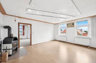 Wohnung kaufen in Oskar-Mayer-Straße, 86720 Nördlingen, Ca. 135 m² große Dachgeschoss-/ Maisonettewohnung in unmittelbarer Altstadtnähe mit Gartenanteil, Garage und Stellplatz