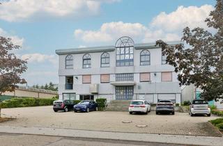 Gewerbeimmobilie kaufen in Gmünder Straße, 75181 Pforzheim, Attraktives Gewerbeobjekt mit vielseitigen Nutzungsmöglichkeiten!