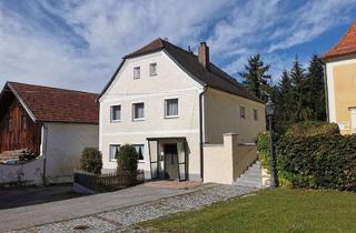 Einfamilienhaus kaufen in 94428 Eichendorf, Historisches Wohnhaus m. Scheune u. kleinem Garten in dörflicher Wohnlage b. Landau/Isar!