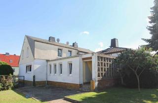 Doppelhaushälfte kaufen in Franz-Schubert-Straße, 01587 Riesa, +++ Ihre Doppelhaushälfte in Riesa mit ausbaufähigem Nebengelass, großem Garten und Garage +++