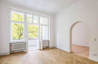 Wohnung kaufen in Droysenstraße 12, 10629 Charlottenburg, Altbau-Highlight mit Stuck und Balkon im Erstbezug nach Sanierung in Berlin-Charlottenburg