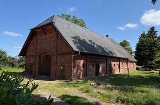 Bauernhaus kaufen in Ludwigsluster Straße 72, 19288 Groß Laasch, Denkmalgeschütztes Bauernhaus in Dorfrandlage