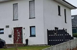 Doppelhaushälfte kaufen in 79848 Bonndorf, Neuwertige, TOP - gepflegte Doppelhaushälfte in Bonndorf im Schwarzwald.