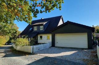 Einfamilienhaus kaufen in Bergweg 11, 61267 Neu-Anspach, Eine Oase der Ruhe! Ein- Zweifamilienhaus mit ca. 200m² Wfl. in herrlicher Randlage von Neu-Anspach.