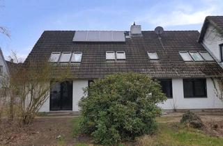 Doppelhaushälfte kaufen in 24620 Bönebüttel, Doppelhaushälfte mit Potenzial