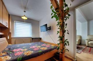 Wohnung kaufen in 63322 Rödermark, Großzügige 4-Zimmer-Dachgeschosswohnung in zentraler Lage - Ideal für Eigennutzer oder Kapitalanl