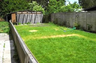 Grundstück zu kaufen in Esinger Straße, 25436 Tornesch, 25436 Tornesch/ Großzügiges Baugrundstück für ein Einfamilienhaus, --inclusive Bauvorbescheid