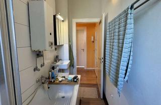 Wohnung kaufen in Frankenring 41, 47798 Stadtmitte, Für Altbaufans, freie gemütliche Wohnung, Dielenboden, hohe Decken, 3 ZKDB