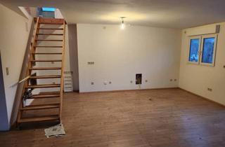 Wohnung mieten in Neustädterstr., 68519 Viernheim, Kernsaniertes Maisonettewohnung mit Bodenheizung, Große Balkon, 100 m²; Nutzfläche 130 m²