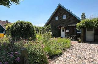 Einfamilienhaus kaufen in 25832 Tönning, SCHMUGGEROW IMMOBILIEN - Kleines Einfamilienhaus mit traumhaftem Garten in Kating