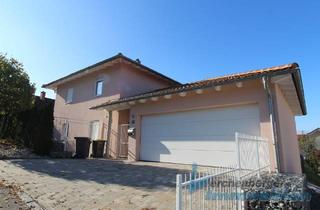 Einfamilienhaus kaufen in Burglehenstraße 16, 94428 Eichendorf, *** Lichtdurchflutetes Domizil der Extraklasse für gehobene Ansprüche in Eichendorf ***