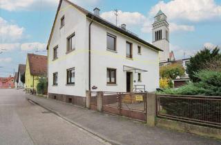 Wohnung kaufen in Rappenwörtstraße 35, 76189 Karlsruhe, Sofort bezugsfreie, 3 Zimmer OG Wohnung + 1 ausgebautes DG Zimmer mit separatem WC, Garten + Garage