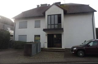 Wohnung kaufen in Haßwiesenstraße 24, 63322 Rödermark, Gemütl. 2 DG-Wohnung zum Selbstbezug