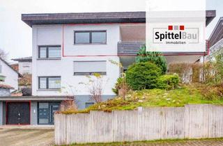 Anlageobjekt in 78144 Schramberg, Gut vermietete 4,5 Zimmer Wohnung in toller Aussichtslage von Tennenbronn zu verkaufen!