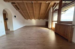 Wohnung kaufen in 83454 Anger, Großzügige und gemütliche Dachgeschosswohnung in ländlicher Wohnlage!