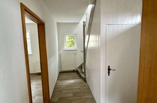 Wohnung mieten in Wasserturmstraße 23, 01987 Schwarzheide, Wohnen im Grünen: Familientraum mit Garten & Garage